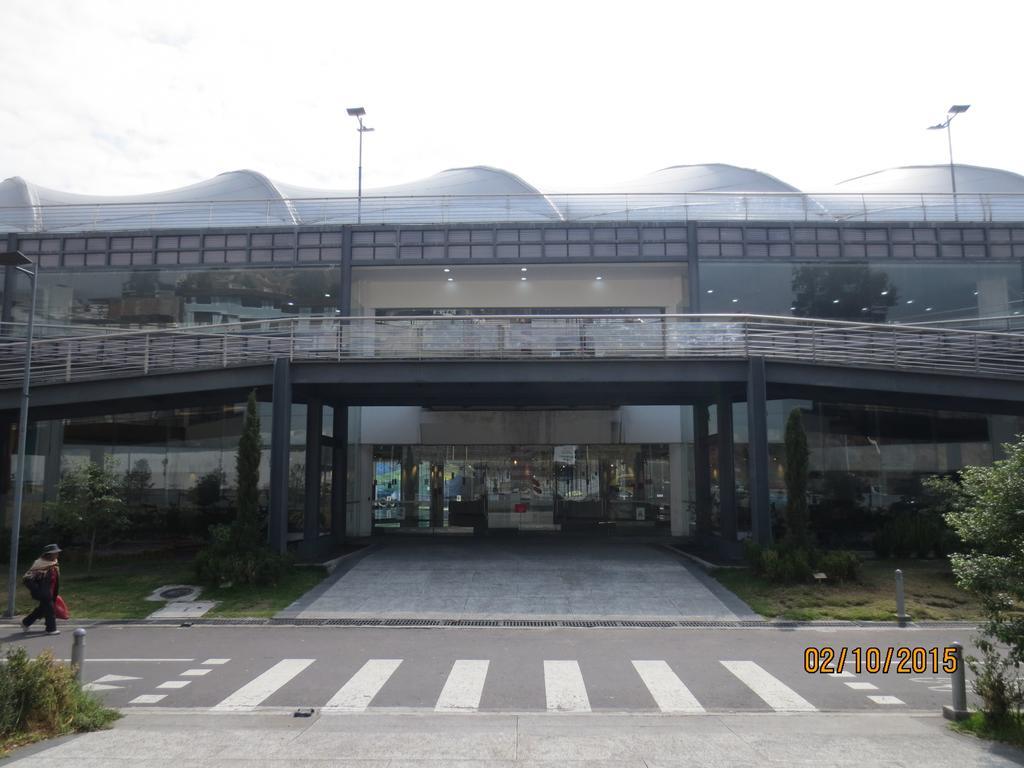 Hotel Cumanda Alfaro Exterior photo